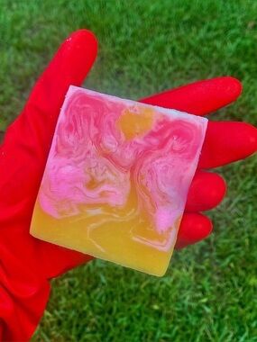 NBN Sweet and Low Yoni Bar NEW